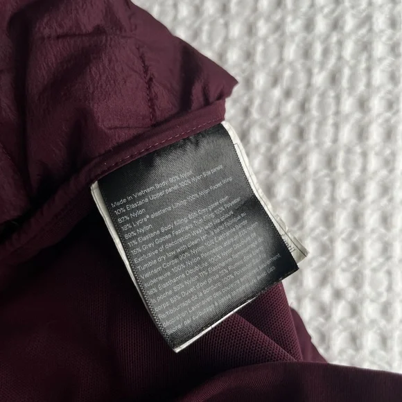 Lululemon Down For It All Goose Down Vest Dark Adobe Red 700 Fill - Picture 8 of 8